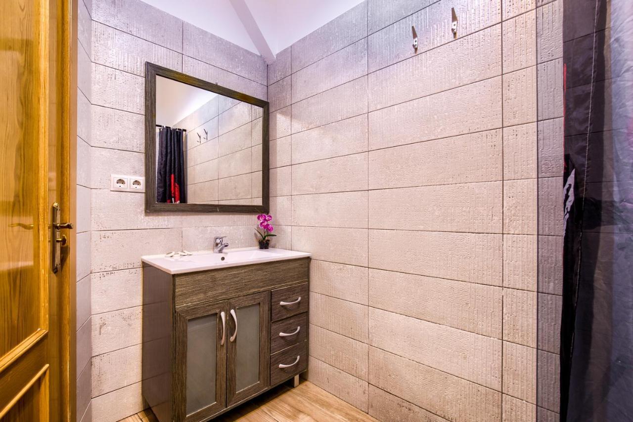 Ferienwohnung Charming Tirso De Molina I Madrid Exterior foto